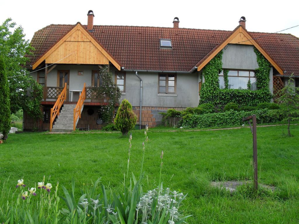 Hoffmann Vendégház Nagyrákos Szoba fotó